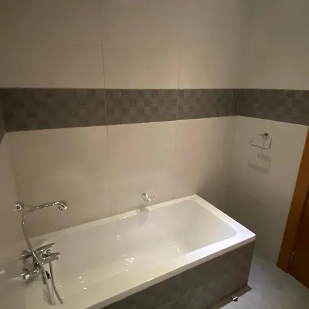 Apartment Superb 2 Bedroom Apartment In Sliema *