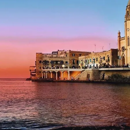 2-bedroom On A Quiet Street, Near Valletta By Malta Weekend *